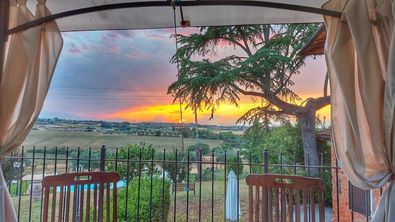 Holiday House Borgo Badia Castiglione del Lago Exterior foto