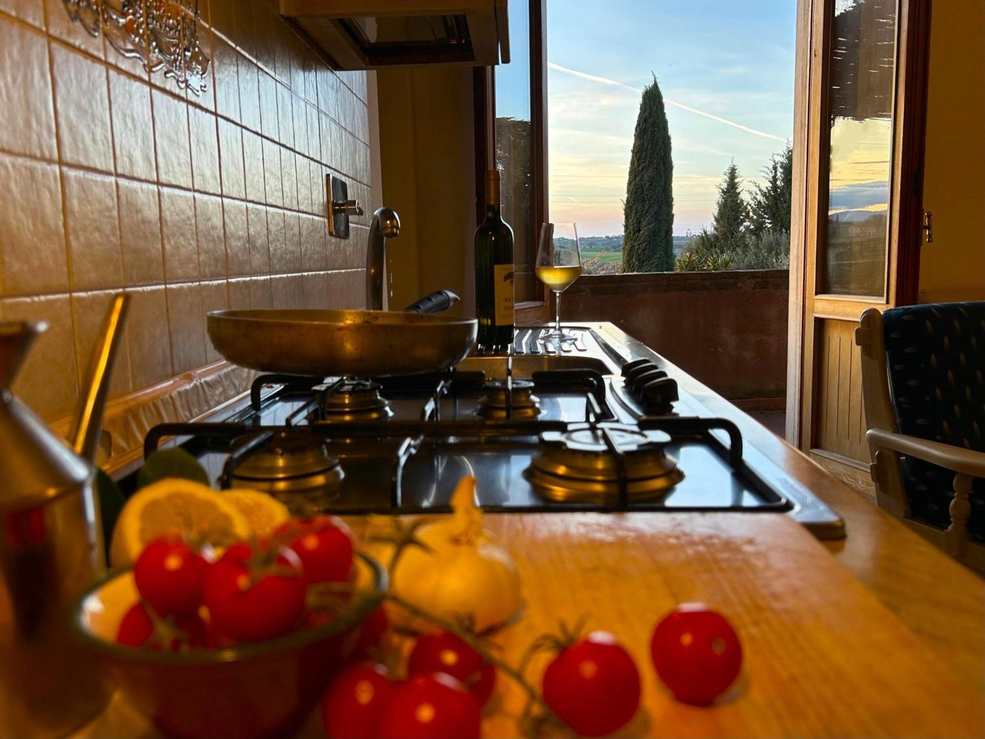 Holiday House Borgo Badia Castiglione del Lago Exterior foto