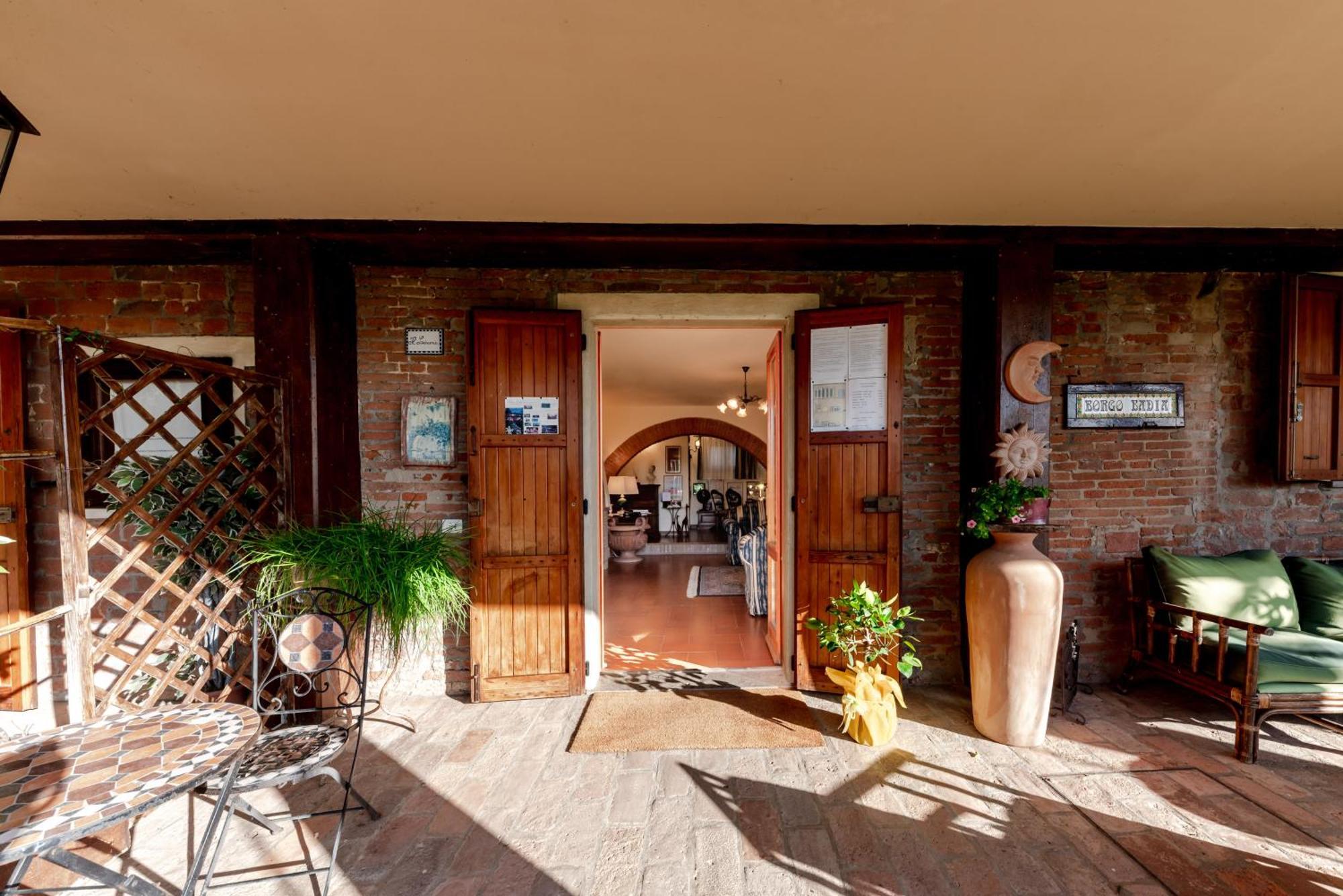Holiday House Borgo Badia Castiglione del Lago Exterior foto