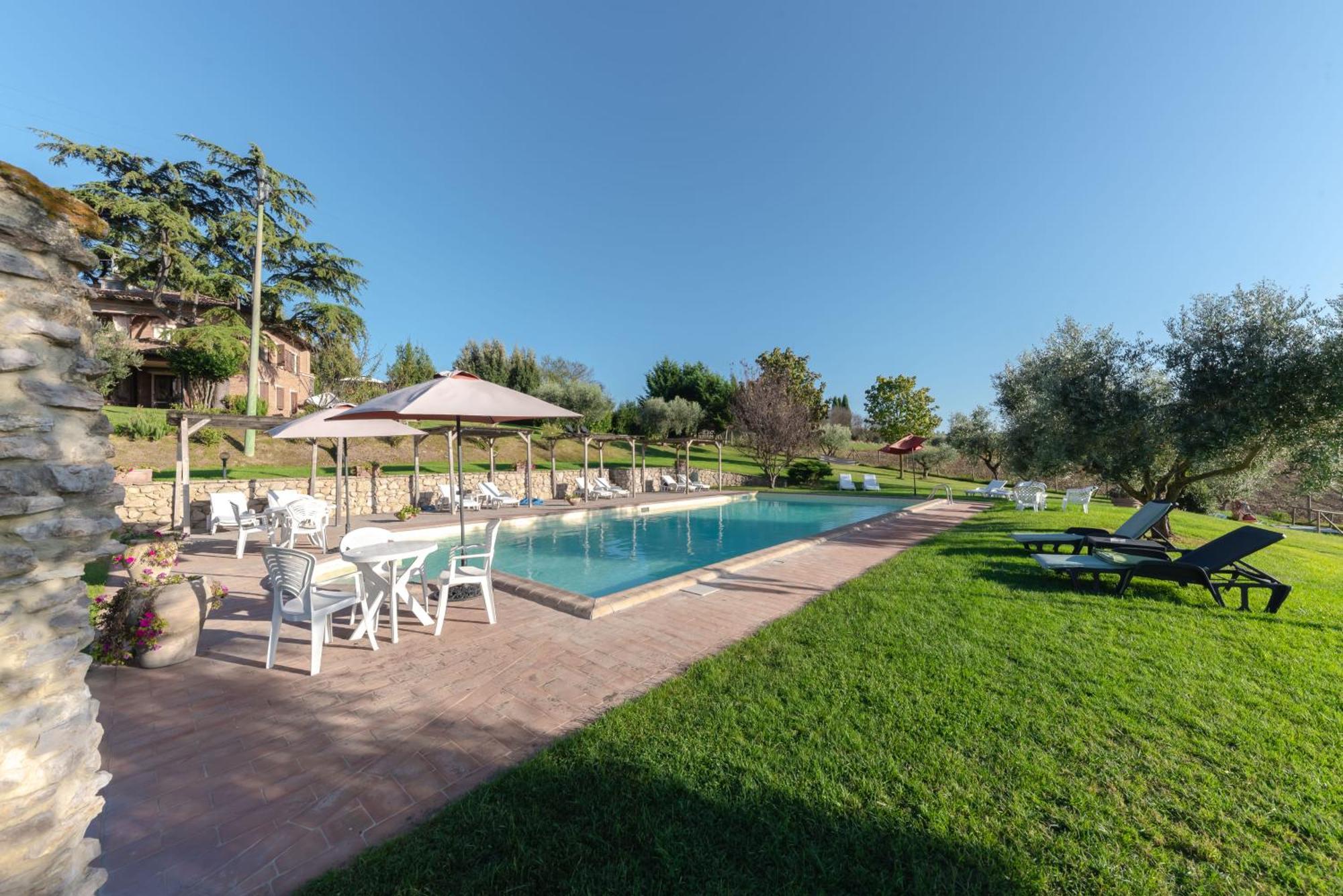 Holiday House Borgo Badia Castiglione del Lago Exterior foto