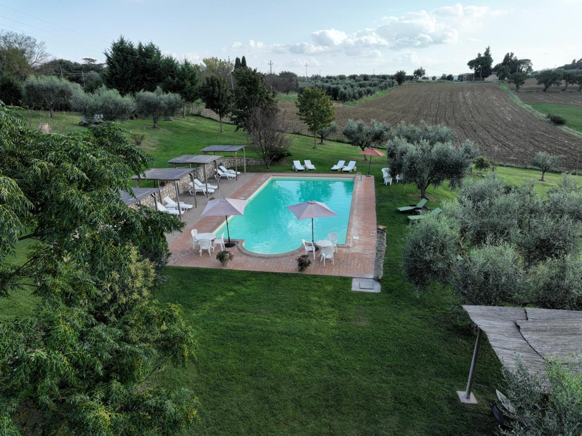 Holiday House Borgo Badia Castiglione del Lago Exterior foto